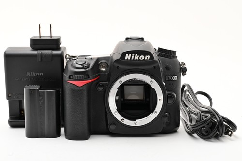 181 come nuovo nikon - nuovo],